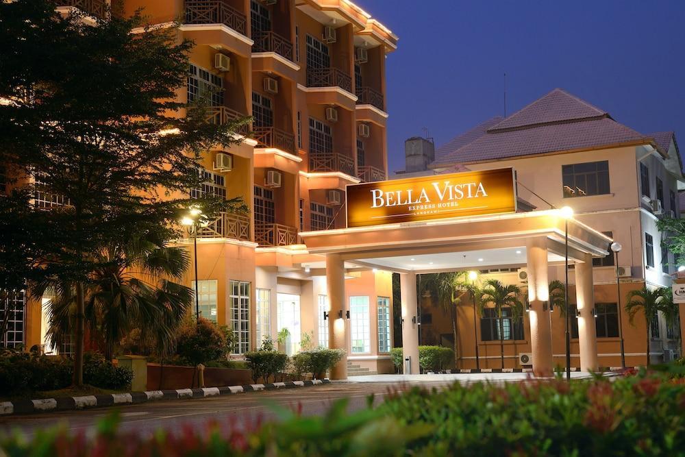 Bella Vista Express Hotel Pantai Cenang  Dış mekan fotoğraf