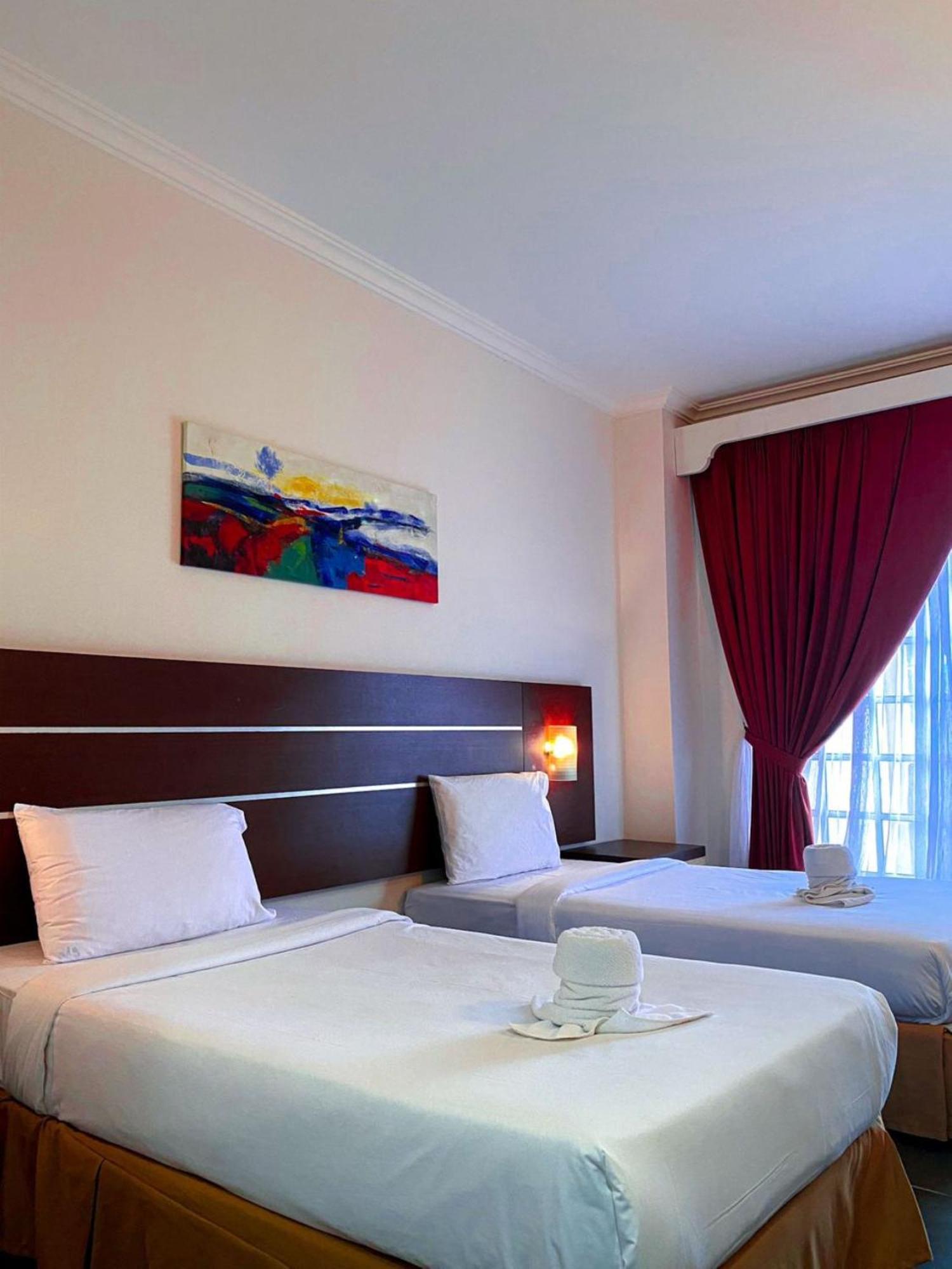 Bella Vista Express Hotel Pantai Cenang  Dış mekan fotoğraf