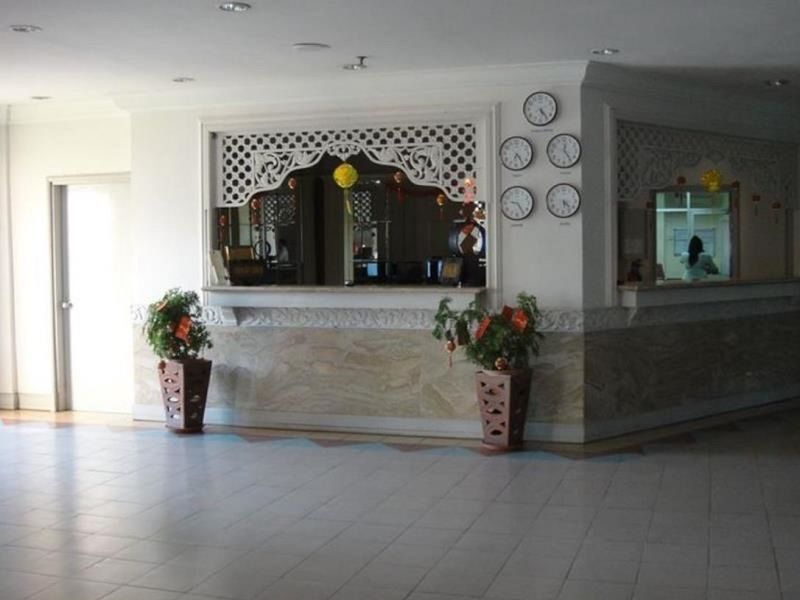 Bella Vista Express Hotel Pantai Cenang  Dış mekan fotoğraf