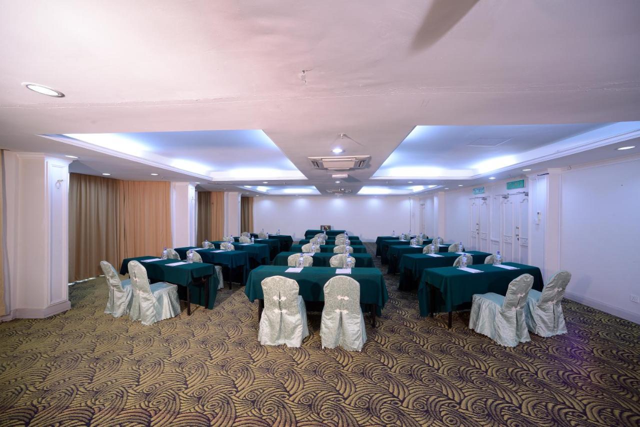 Bella Vista Express Hotel Pantai Cenang  Dış mekan fotoğraf